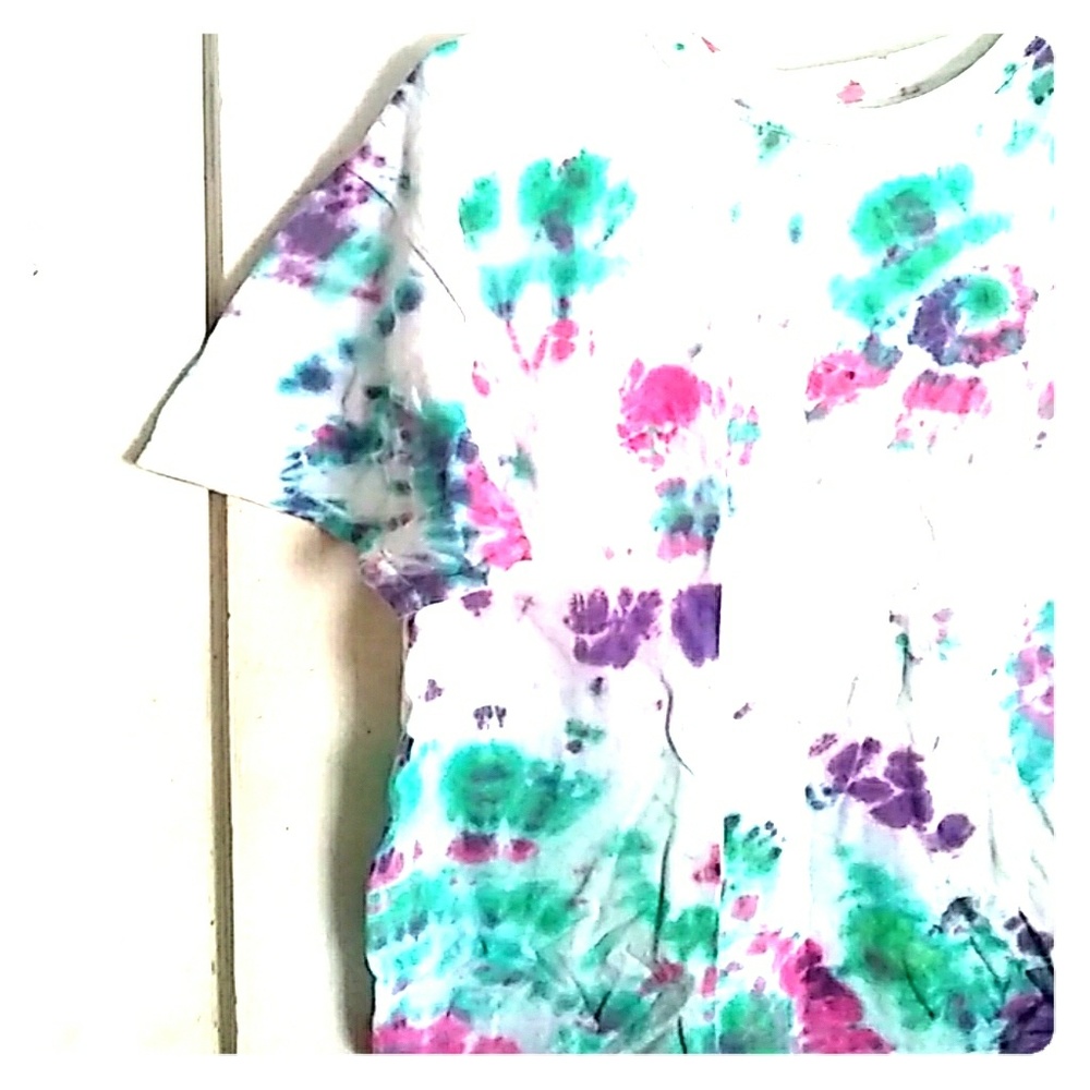 Tie dye tee